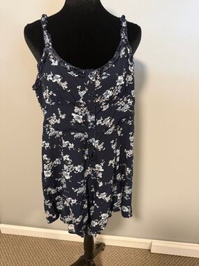 Lulus Navy Floral Romper | Size M | Button Front | Worn Once